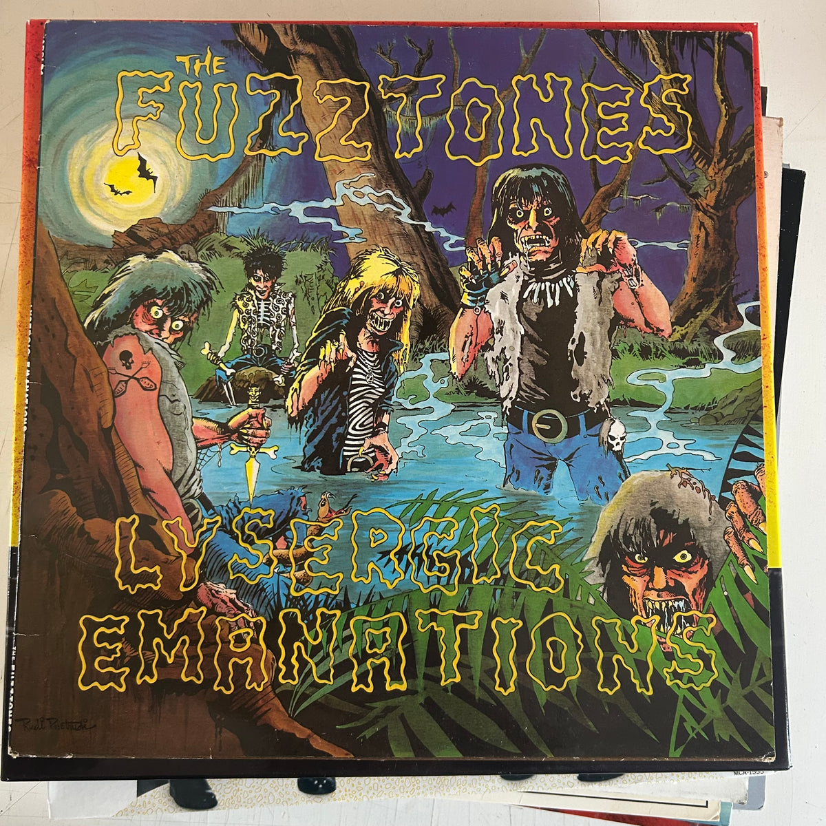 FUZZTONES = LYSERGIC EMANATIONS (FRANCE 1985) (USED)
