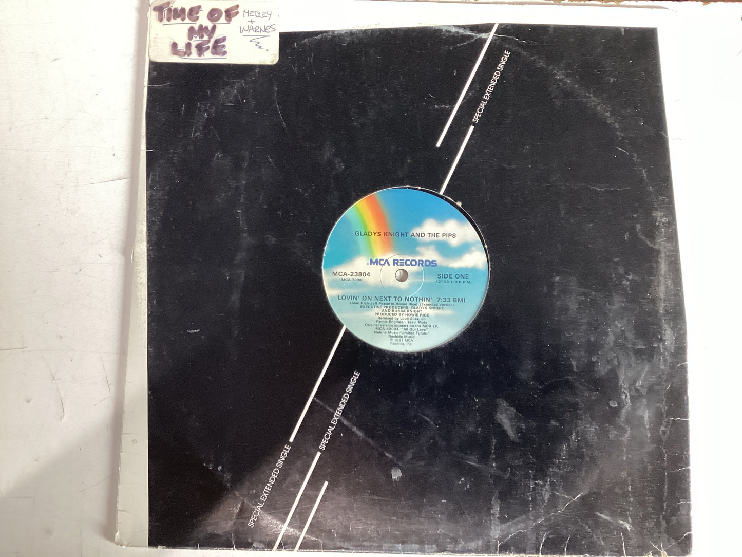 KNIGHT, GLADYS AND THE PIPS = IN THE BEGINNING (CDA 1974) (USED)= LOVIN’ ON NEXT TO NOTHIN’ ES (USA 1987) (USED)