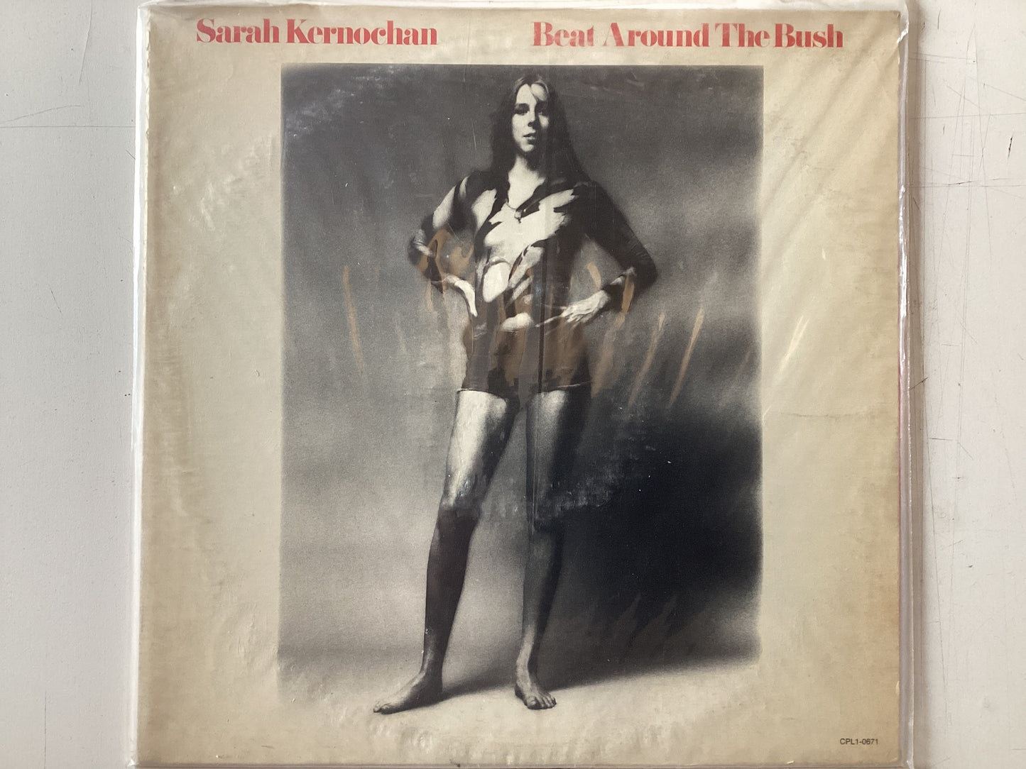 KERNOCHAN, SARAH = BEAT AROUND THE BUSH (USA 1974) (USED)