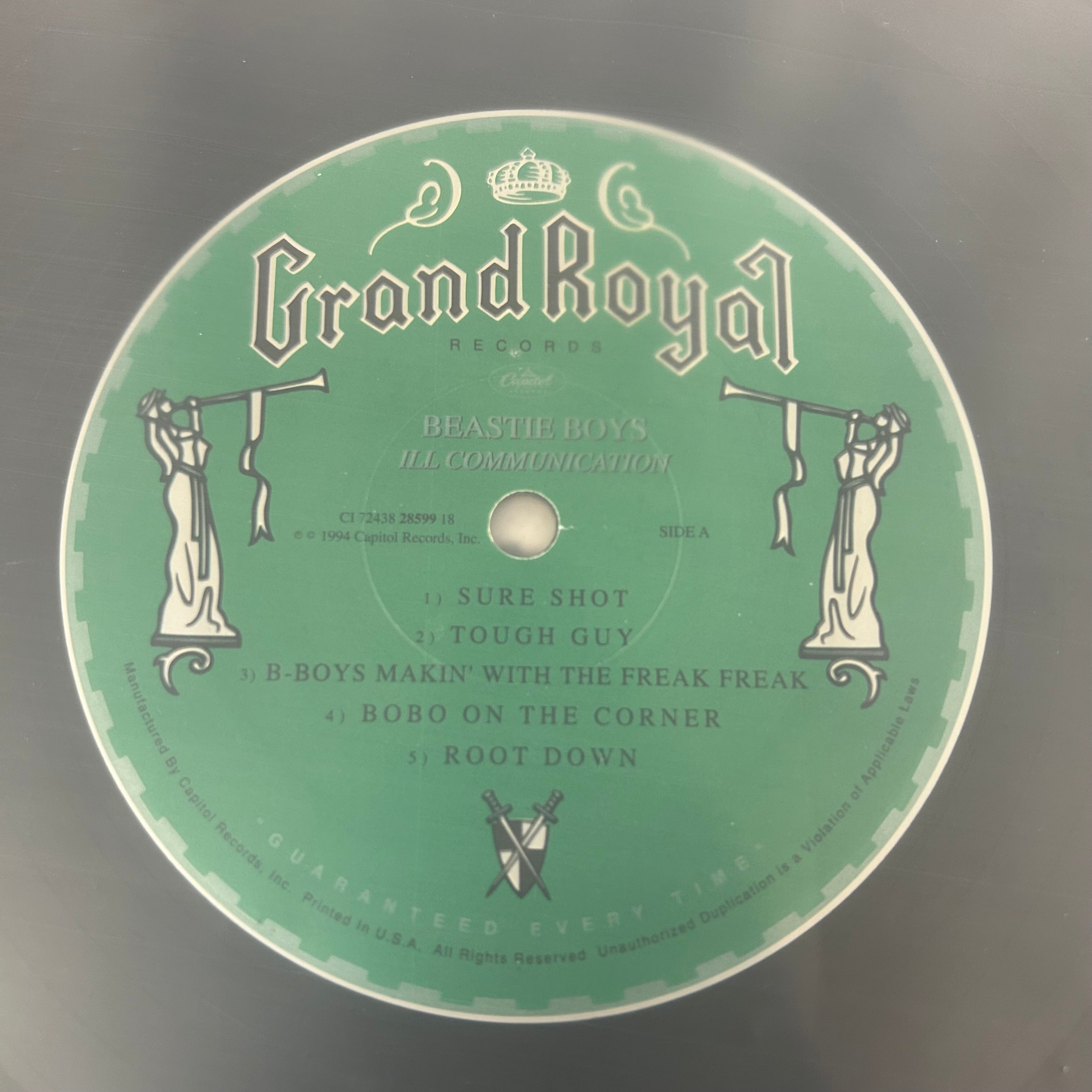 BEASTIE BOYS = ILL COMMUNICATION (US 1994) (USED)