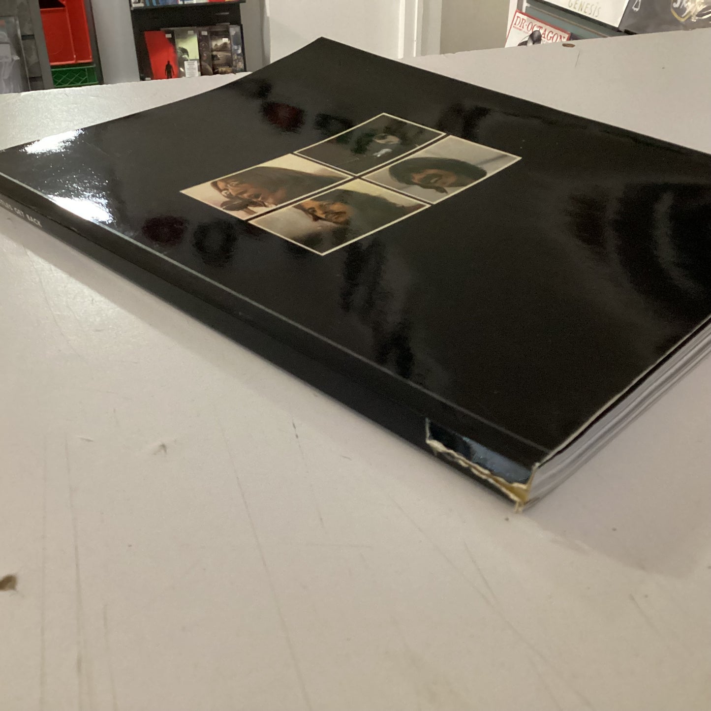 BEATLES = LET IT BE (BOX + BOOK) (CDN 1970) (USED)
