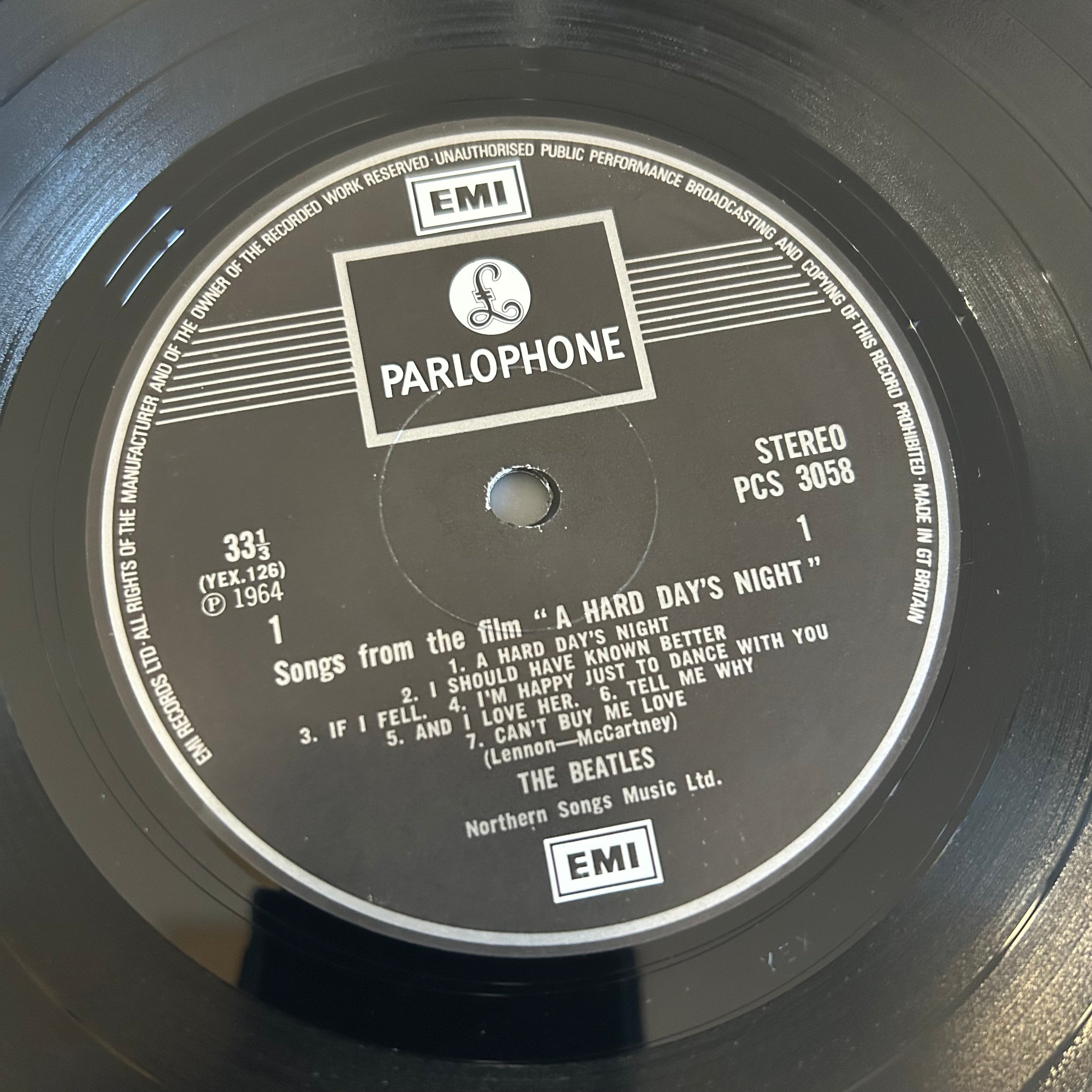 BEATLES = A HARD DAYS NIGHT (UK 1976) (USED)