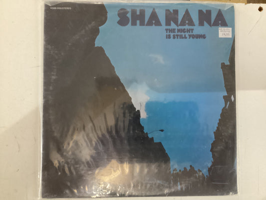 SHA NA NA = THE NIGHT IS STILL YOUNG (CDA 1972) (USED)