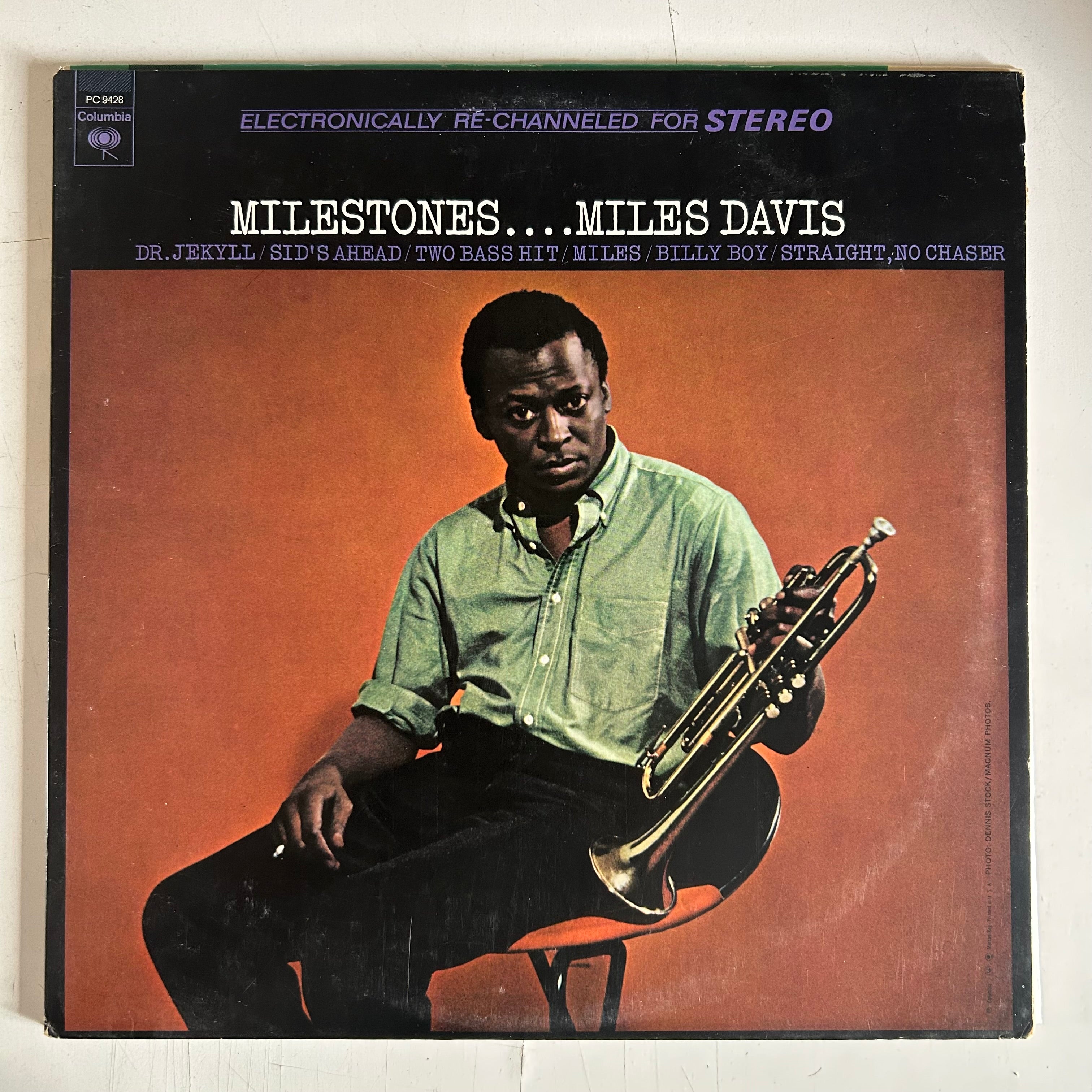 DAVIS, MILES = MILESTONES (USA 1976 REISSUE) (USED)