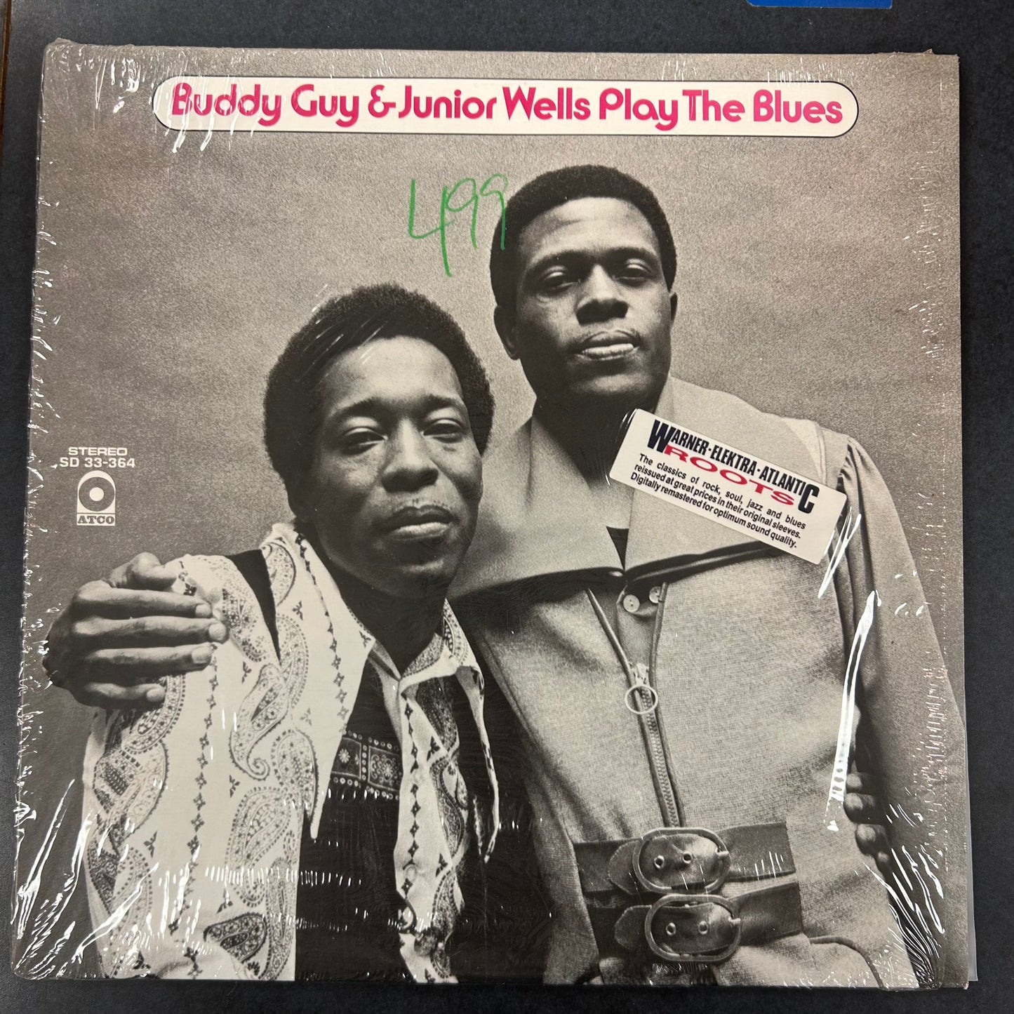 GUY, BUDDY & JUNIOR WELLS = PLAY THE BLUES (CDN 198