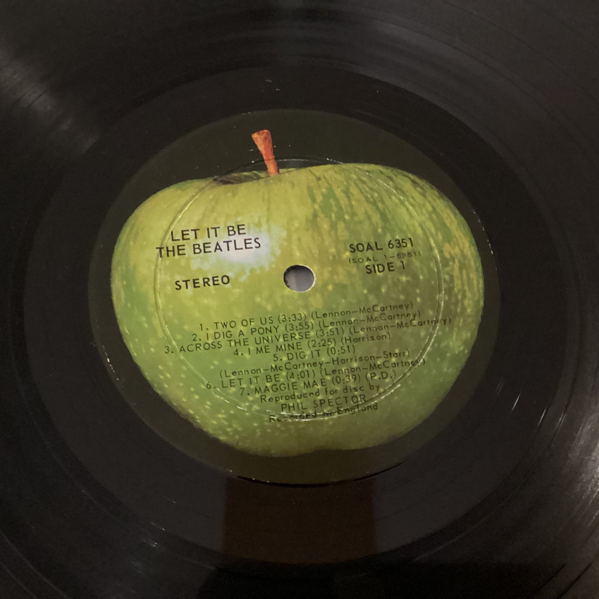 BEATLES = LET IT BE (BOX + BOOK) (CDN 1970) (USED)