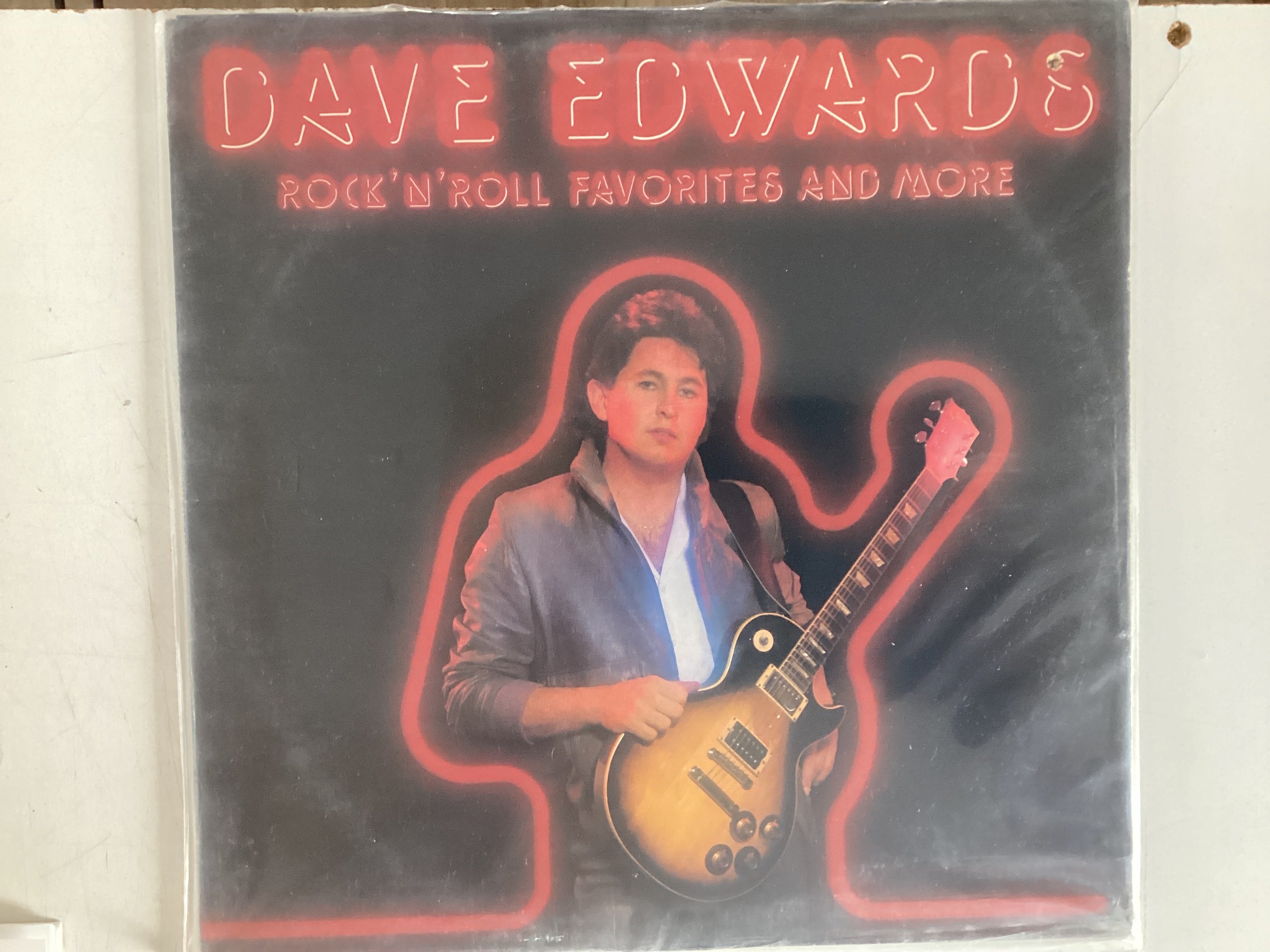 EDWARDS, DAVE = ROCK N’ ROLL FAVORITES AND MORE (CDA 1982) (USED)
