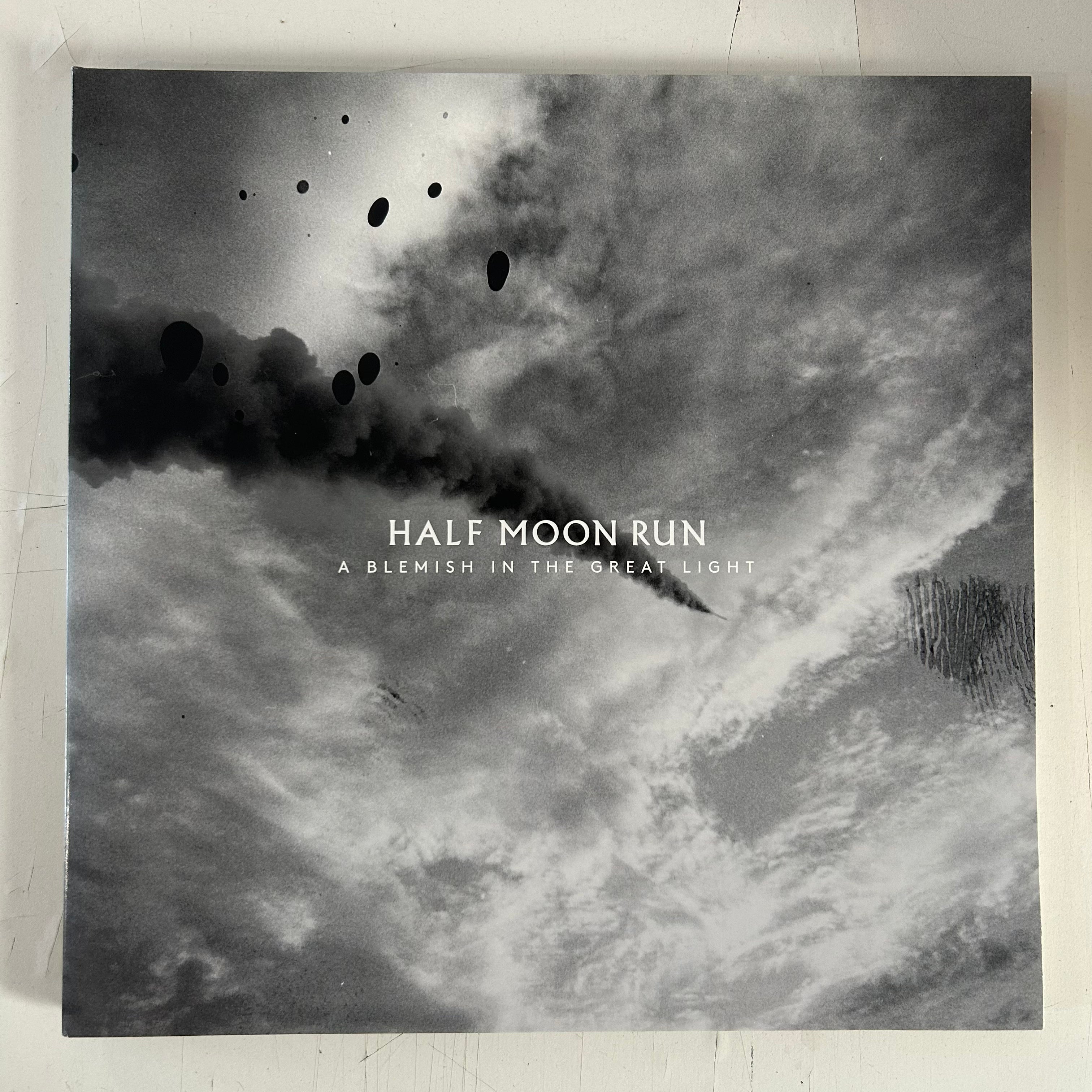 HALF MOON RUN = A BLEMISH IN THE GREAT LIGHT (180G/WHITE) (CDN 2019) (USED)