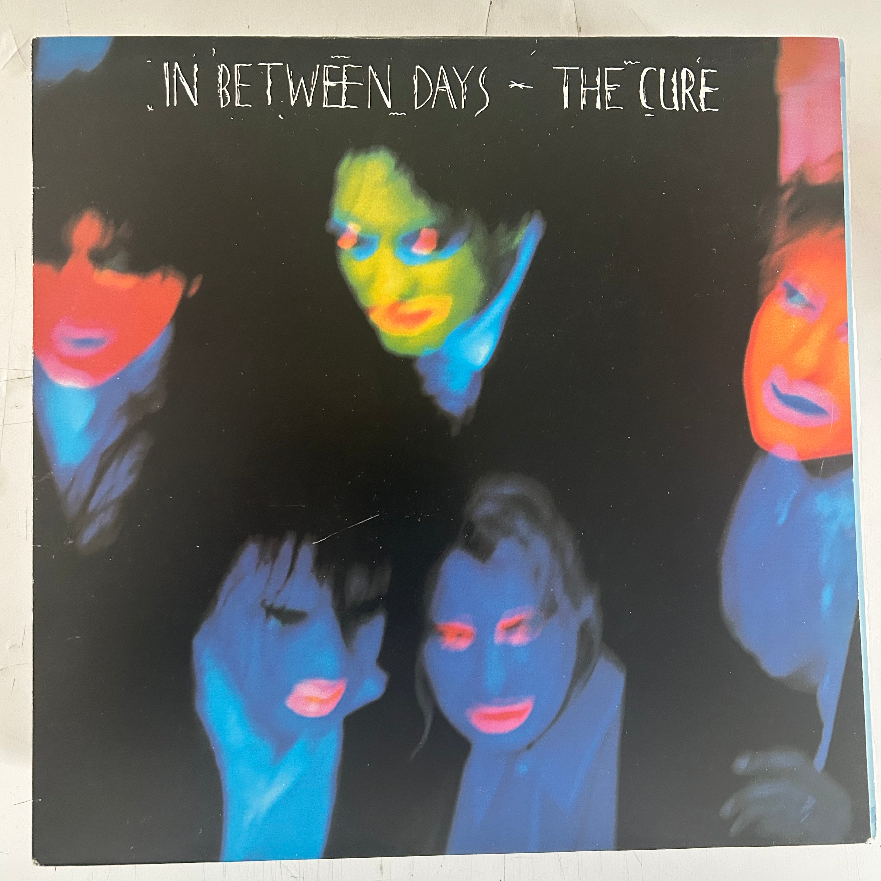 CURE = IN BETWEEN DAYS (12 IN.) (CDN 1985) (USED)