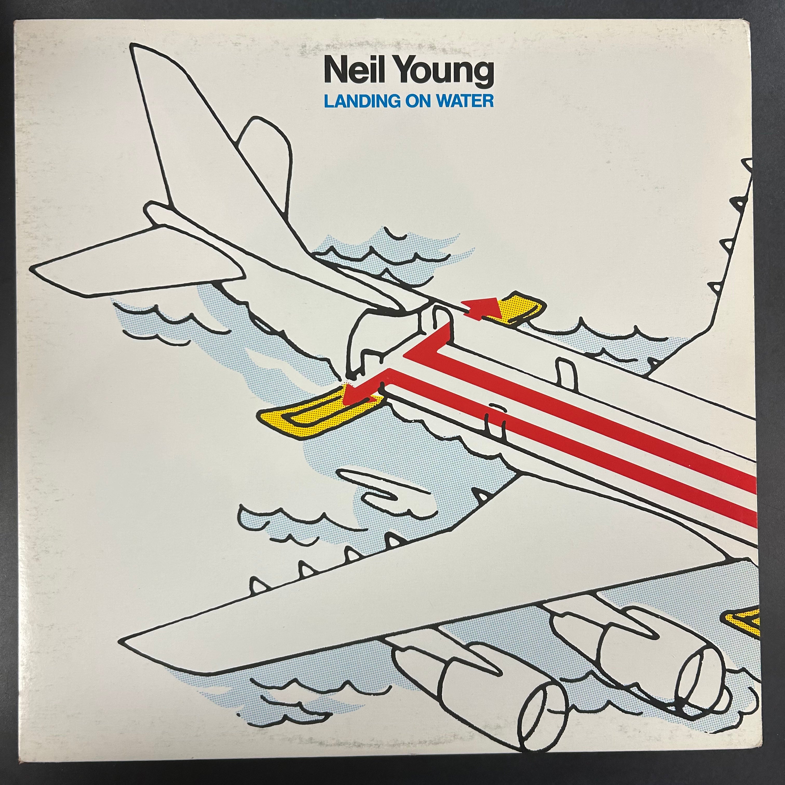 YOUNG, NEIL = LANDING ON WATER [CLUB] (CDN 1986) (USED)